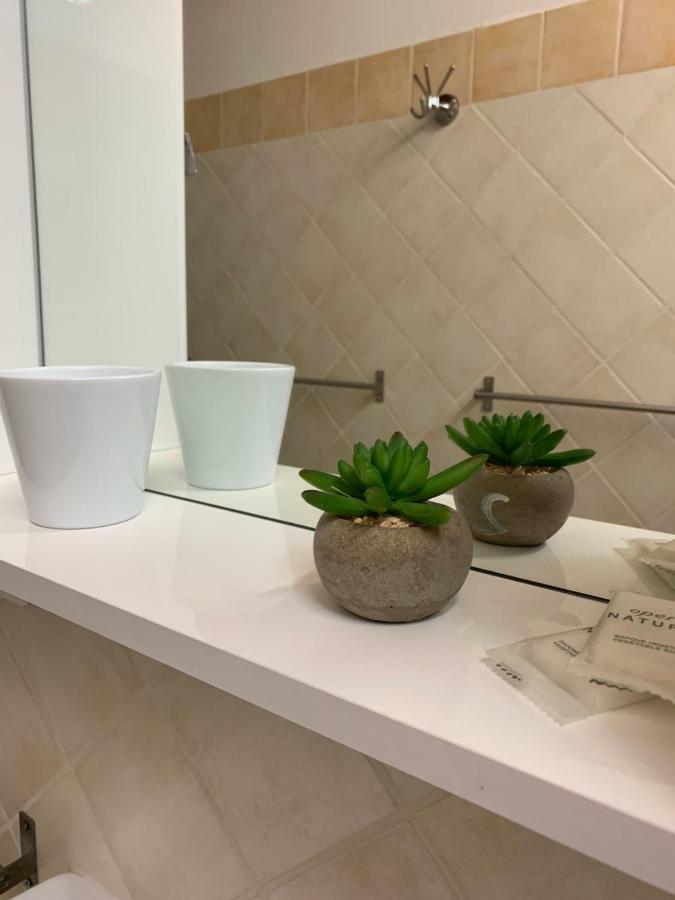Whouse Suite Apartment Mirasole Bologna Luaran gambar