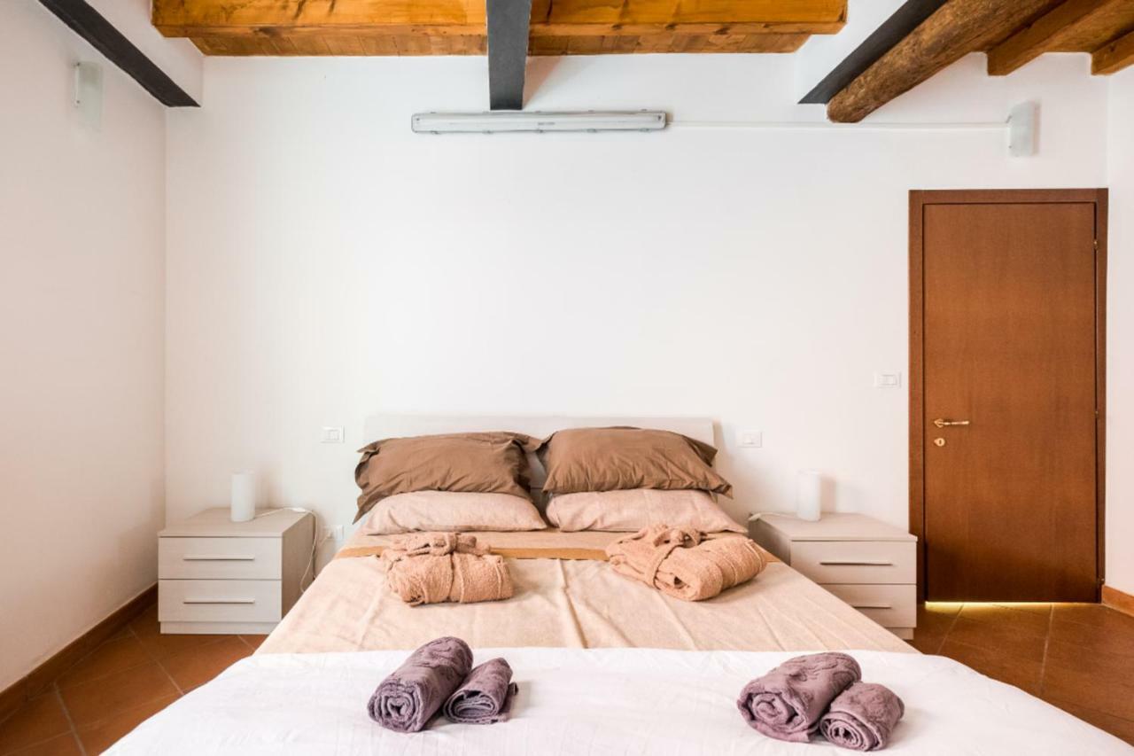 Whouse Suite Apartment Mirasole Bologna Luaran gambar