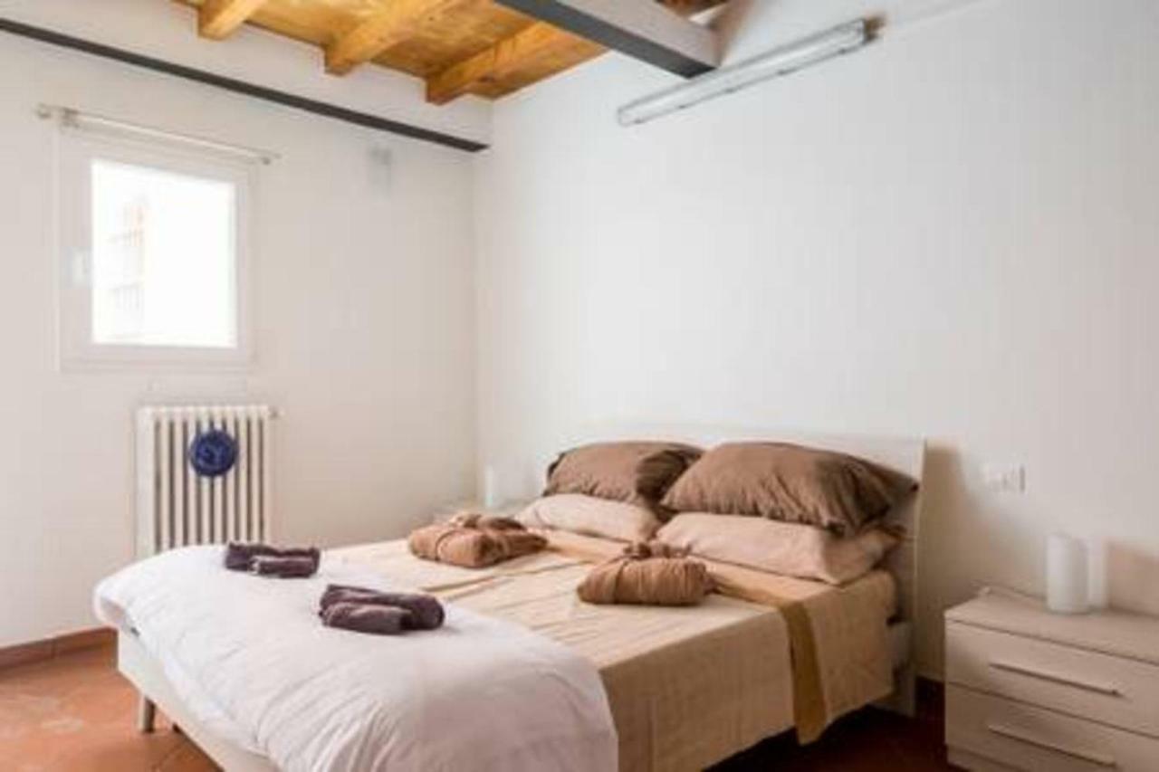 Whouse Suite Apartment Mirasole Bologna Luaran gambar